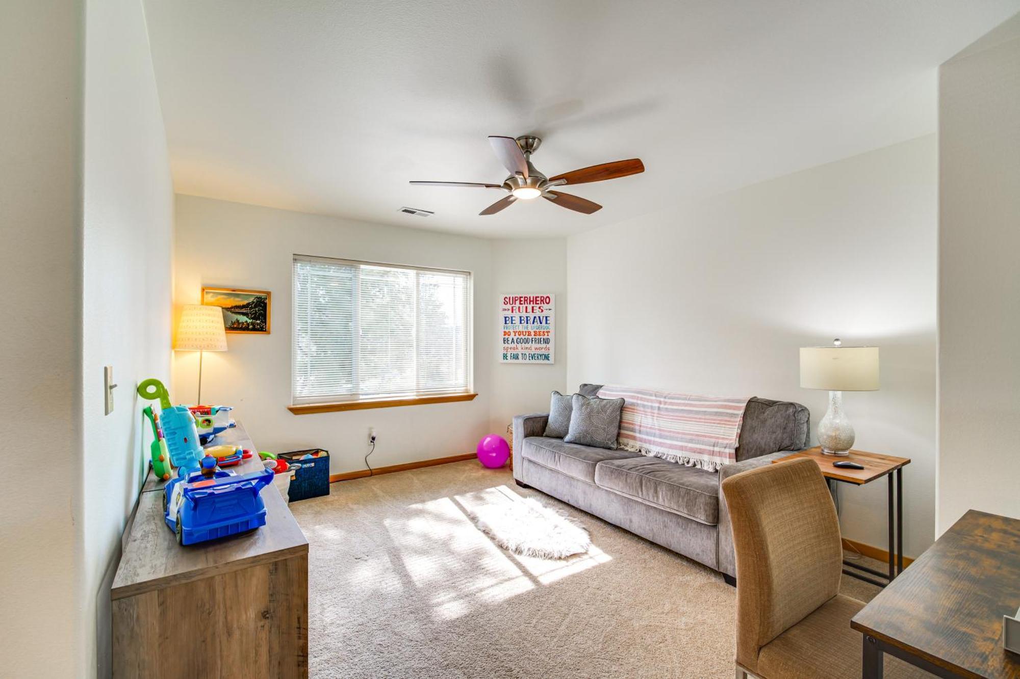 Klamath Falls Getaway With Pool And Hot Tub Access! Buitenkant foto