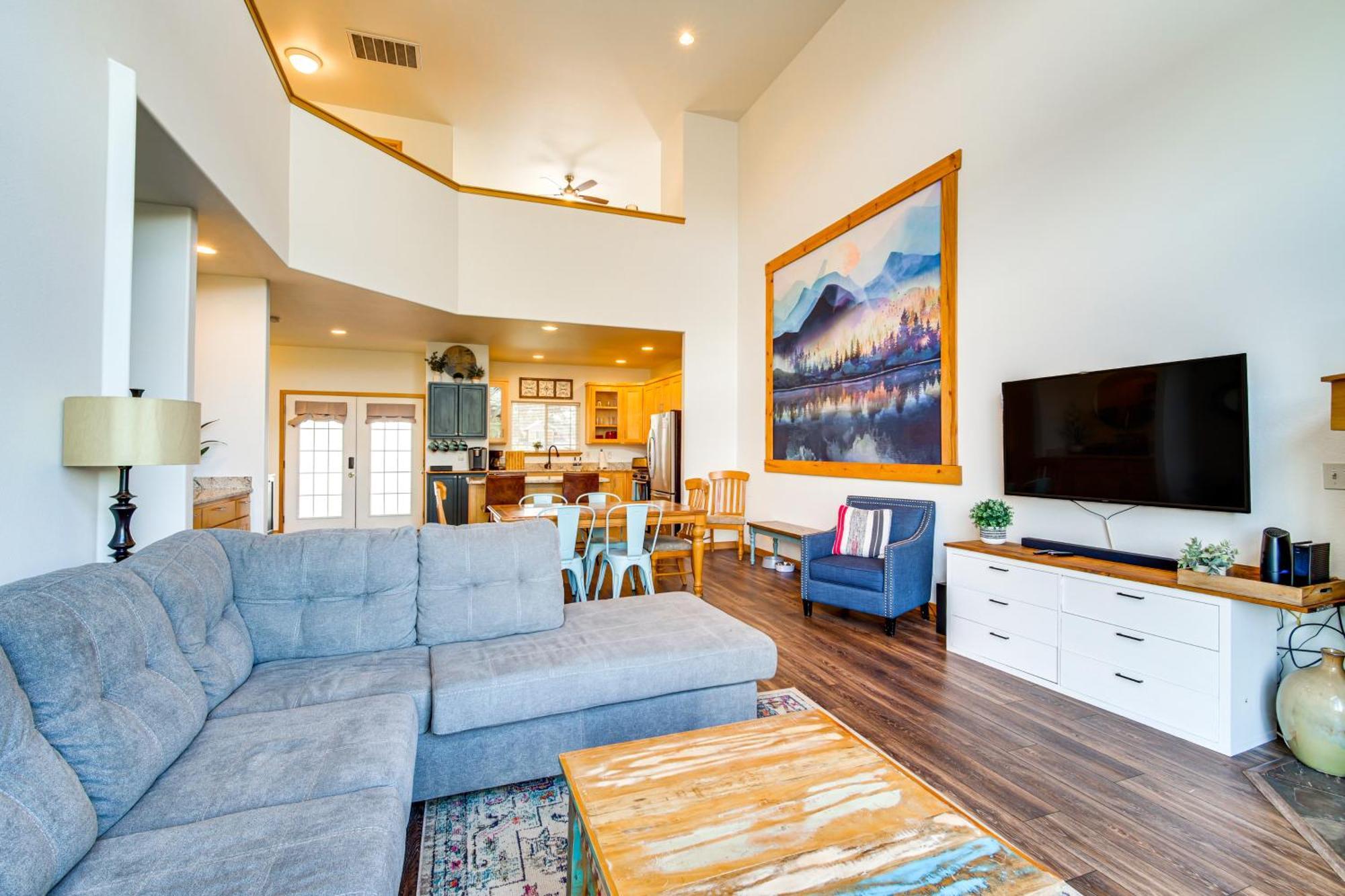 Klamath Falls Getaway With Pool And Hot Tub Access! Buitenkant foto